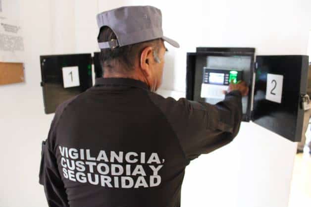 Don Artemio concluye labor como custodio de penal en Tamaulipas tras 34 años de servicio Don Artemio concluye labor como custodio de penal en Tamaulipas tras 34 años de servicio