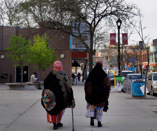 Límites de la Casa Blanca impactan a los refugiados Límites de la Casa Blanca impactan a los refugiados