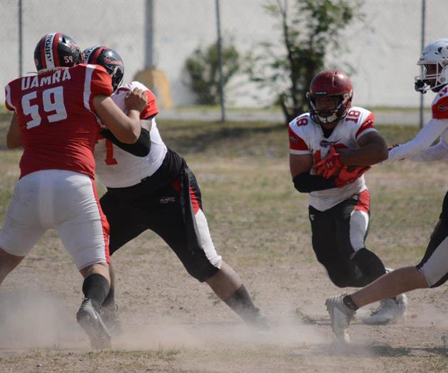 B&uacute;falos contra ex B&uacute;falos