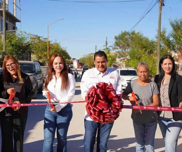 Transforman calles de villas de San Miguel Transforman calles de villas de San Miguel