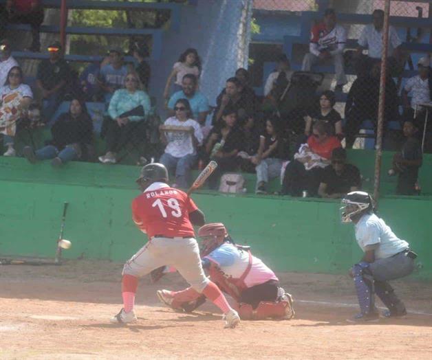 Amigos de Energas, arriba en la serie final Amigos de Energas, arriba en la serie final