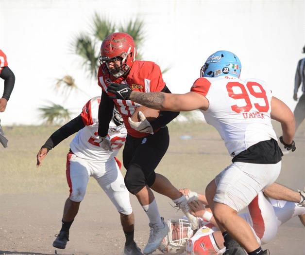 Ex Búfalos impusieron su ley