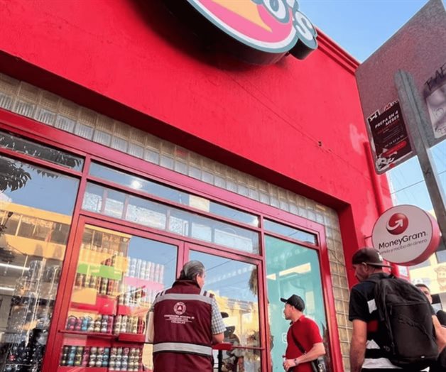 Protección Civil realiza inspección a tiendas Waldos en Sinaloa Protección Civil realiza inspección a tiendas Waldos en Sinaloa