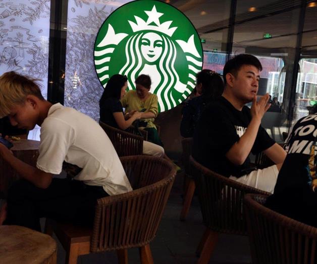 Starbucks vende 60% de su operación en China en un acuerdo de 4.000 millones de dólares Starbucks vende 60% de su operación en China en un acuerdo de 4.000 millones de dólares