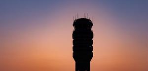 FBI investiga amenaza de bomba en aeropuerto Ronald Reagan FBI investiga amenaza de bomba en aeropuerto Ronald Reagan