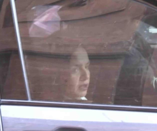 Grecia Quiroz, viuda de Carlos Manzo, llega a Palacio Nacional Grecia Quiroz, viuda de Carlos Manzo, llega a Palacio Nacional