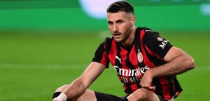 Santiago Giménez revela la gravedad de su lesión Santiago Giménez revela la gravedad de su lesión