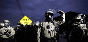 Juez ordena mejoras en instalación de ICE en área de Chicago tras denuncias de condiciones inhumanas