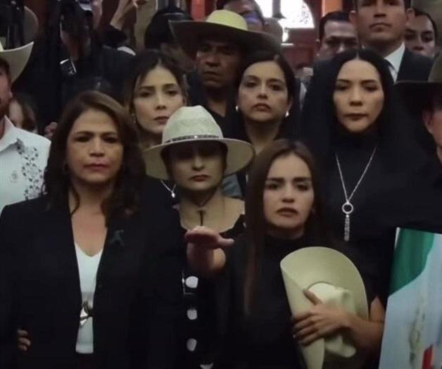 Grecia Quiroz rinde protesta como alcaldesa de Uruapan
