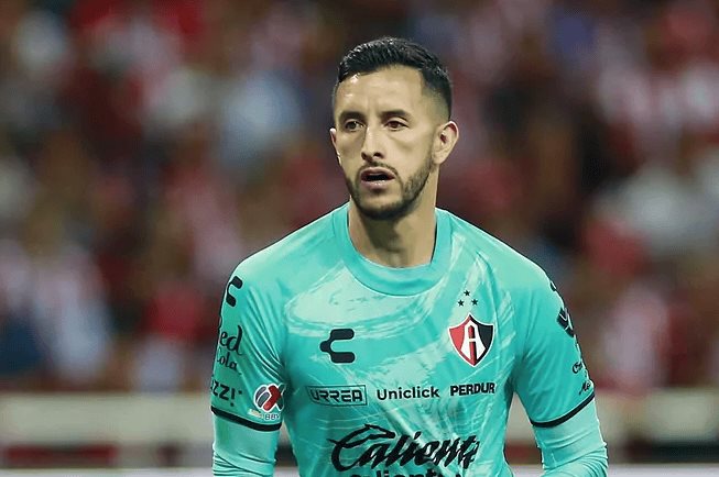Camilo Vargas, portero del Atlas, dejaría el futbol mexicano Camilo Vargas, portero del Atlas, dejaría el futbol mexicano