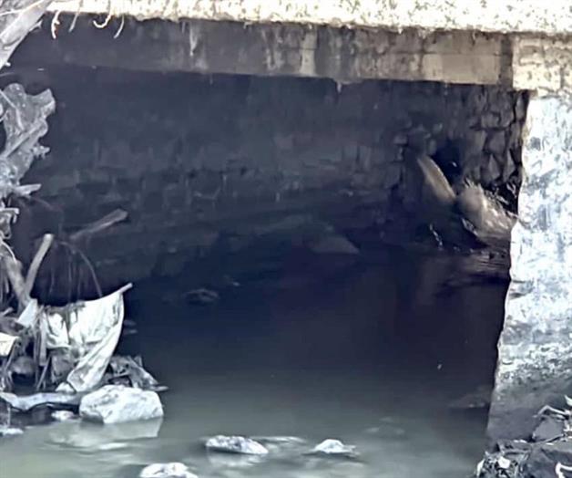 Hallan tubería rota vertiendo residuos en sistema de riego 002 Mante Hallan tubería rota vertiendo residuos en sistema de riego 002 Mante