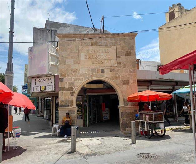 El Mercado Zaragoza se viste de Revolución El Mercado Zaragoza se viste de Revolución