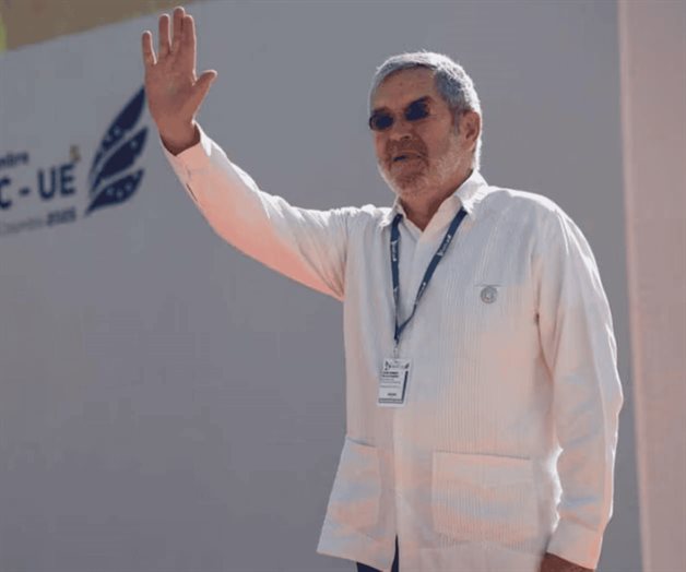 Canciller De la Fuente participa en Cumbre CELAC-UE en Colombia Canciller De la Fuente participa en Cumbre CELAC-UE en Colombia