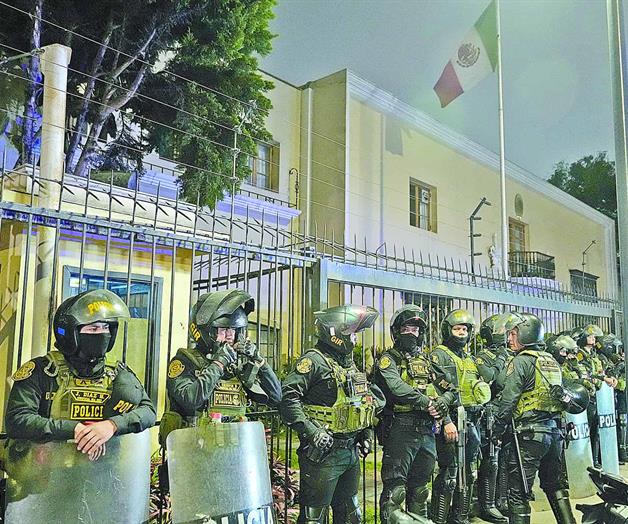 Frena Perú salida de Betssy Chávez Frena Perú salida de Betssy Chávez