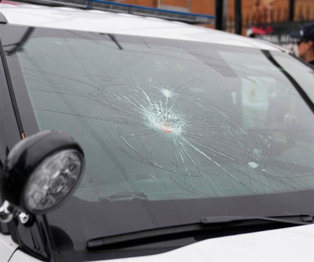 Cinco heridos en tiroteo frente a supermercado Cinco heridos en tiroteo frente a supermercado