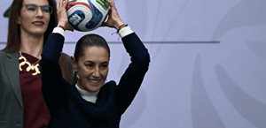 Claudia espera que inversión en el Mundial impacte en futbol femenil