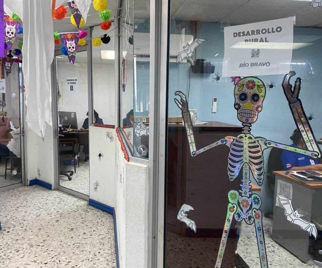 Burócratas en la mira Burócratas en la mira