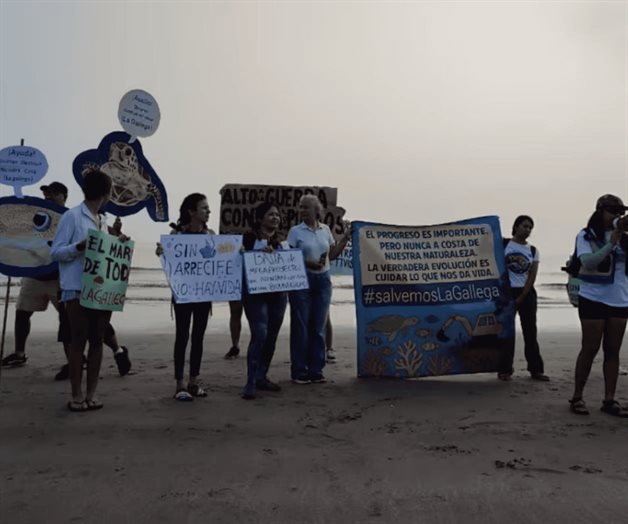 Protestan por ampliación del puerto de Veracruz Protestan por ampliación del puerto de Veracruz