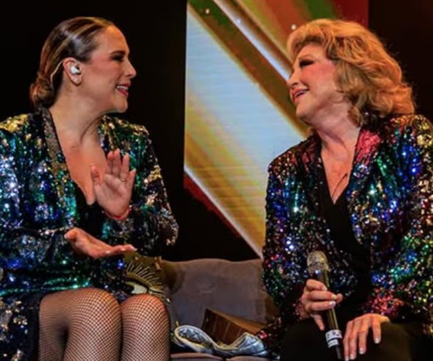 Angélica María celebra el cumpleaños de Angélica Vale Angélica María celebra el cumpleaños de Angélica Vale