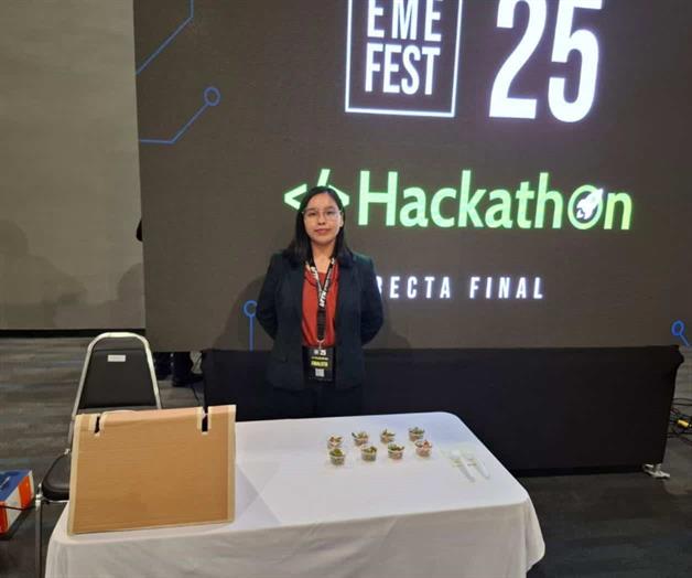 Estudiante de Tamaulipas gana concurso y beca para proyecto de snacks de jacube