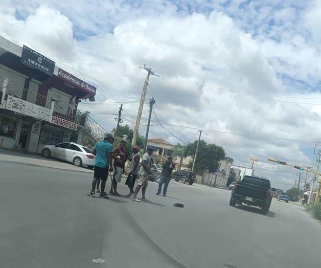 Conductor lesiona al limpiaparabrisas en Río Bravo Conductor lesiona al limpiaparabrisas en Río Bravo