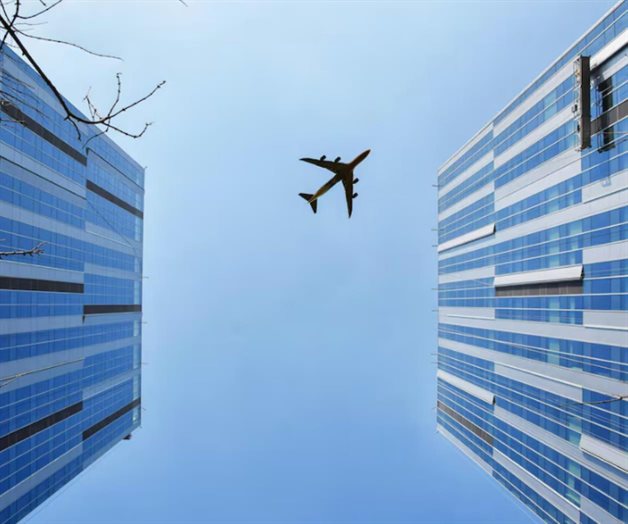 Restricciones al tráfico aéreo en EU continuarán por un tiempo Restricciones al tráfico aéreo en EU continuarán por un tiempo