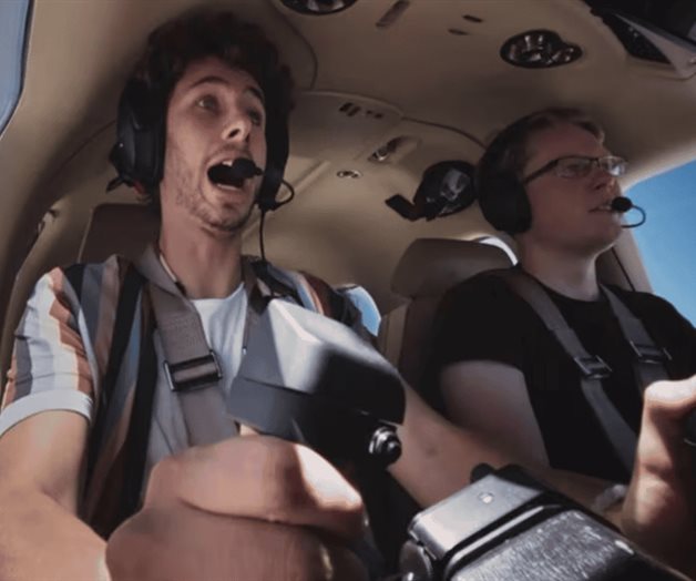 La peor vuelta al mundo: un viaje de Juanpa Zurita y Matt Guthmiller La peor vuelta al mundo: un viaje de Juanpa Zurita y Matt Guthmiller