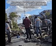 Fuga de agua causa desperdicio de agua limpia