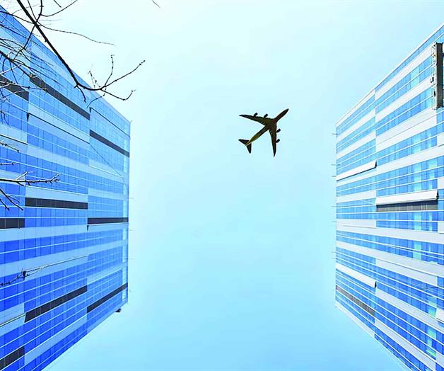 Siguen recortes en vuelos de EU Siguen recortes en vuelos de EU