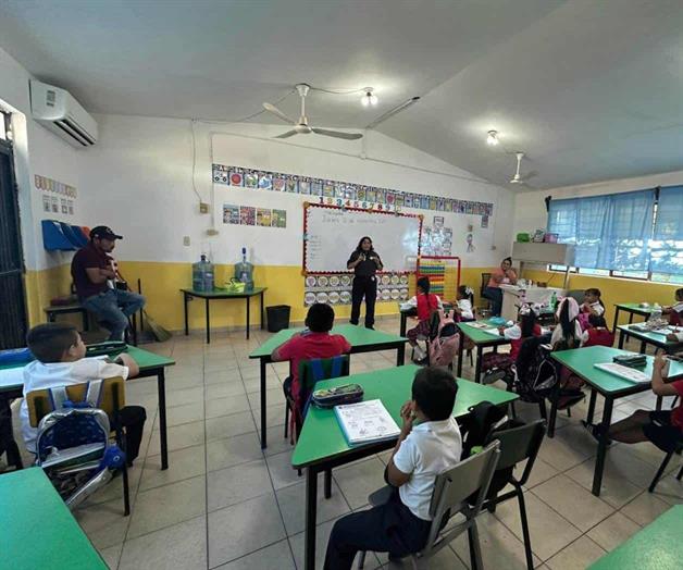 Promueven la cultura de prevención del delito Promueven la cultura de prevención del delito