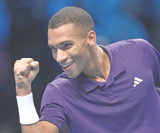 Auger-Aliassime vence a Zverev Auger-Aliassime vence a Zverev