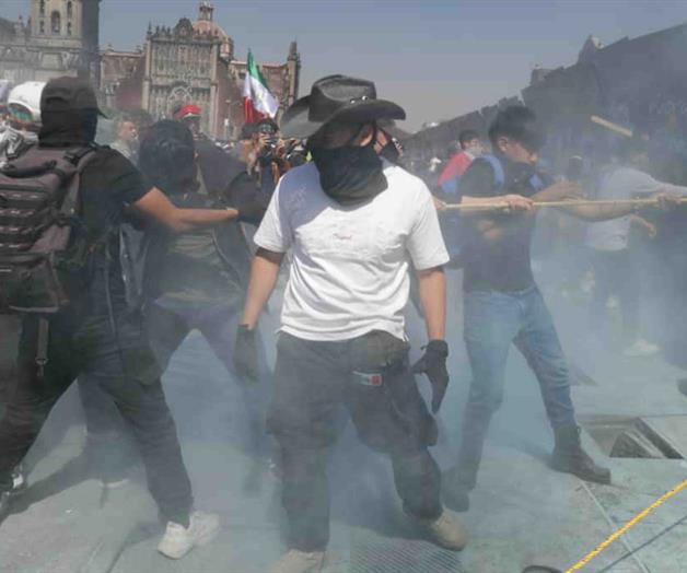 Policía dispersó la marcha de la Generación Z Policía dispersó la marcha de la Generación Z