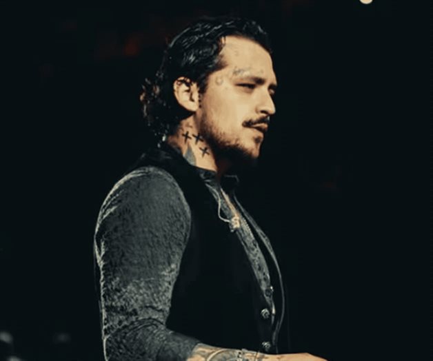 Christian Nodal y su conflicto con Universal Music Christian Nodal y su conflicto con Universal Music