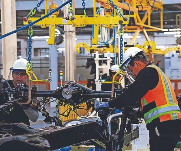 México lanza estrategia industrial agresiva México lanza estrategia industrial agresiva