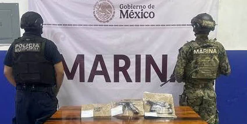 SEMAR detiene a 54 personas en Colima SEMAR detiene a 54 personas en Colima