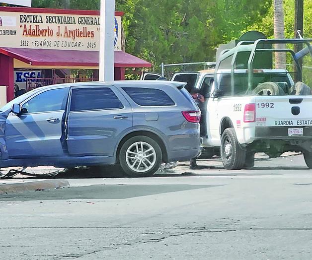 Cierran calles por accidente Cierran calles por accidente