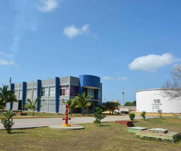 Reconocen seguridad de parque petrolero