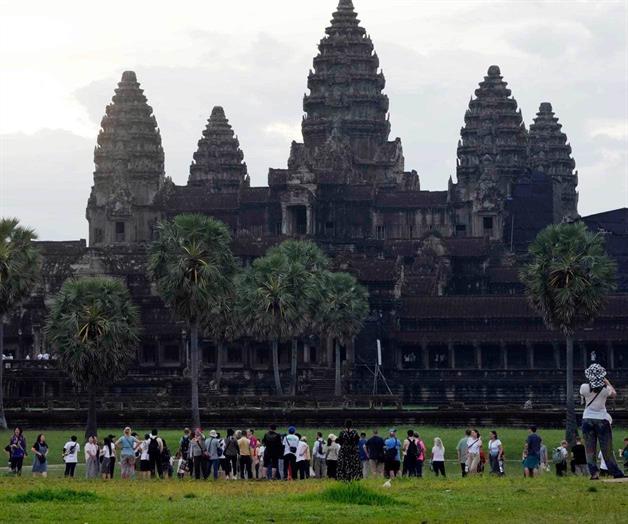 Accidente de autobús en Camboya deja 16 muertos y heridos Accidente de autobús en Camboya deja 16 muertos y heridos