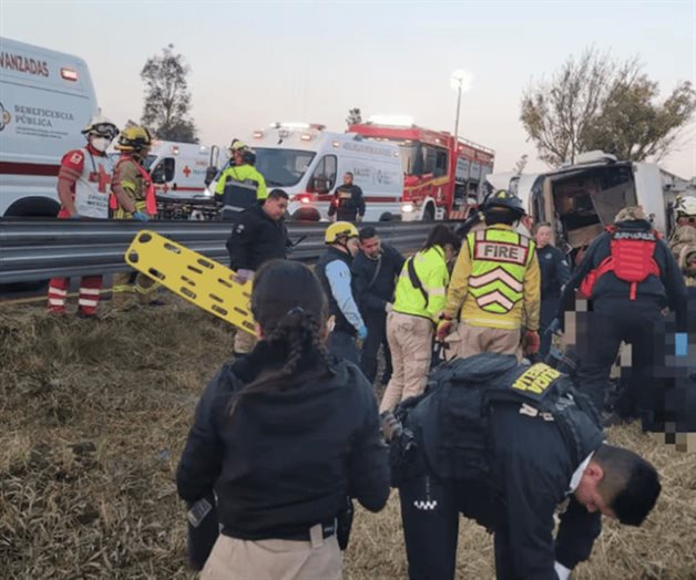 Uruapan, otra vez de luto; mueren 7 personas en accidente de autobús Uruapan, otra vez de luto; mueren 7 personas en accidente de autobús