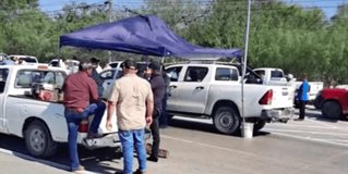 Productores agrícolas realizan bloqueo en el puente Pharr en Reynosa Productores agrícolas realizan bloqueo en el puente Pharr en Reynosa