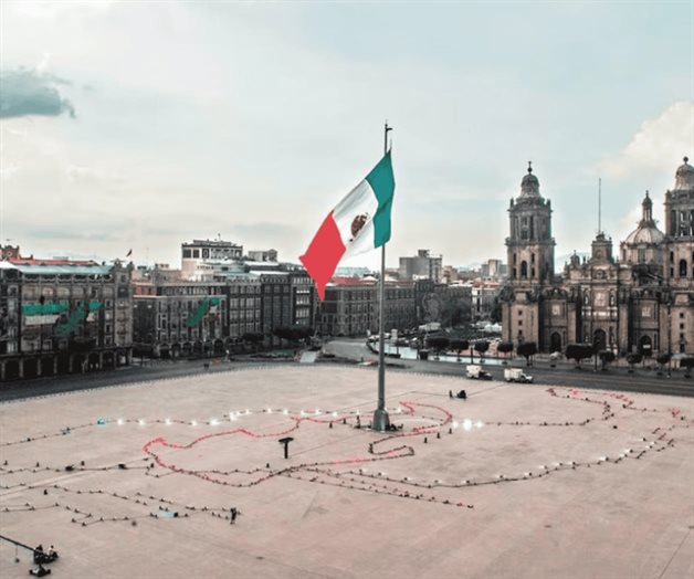 Banxico recorta expectativa econ&oacute;mica para 2025 de 0.6% a 0.3%