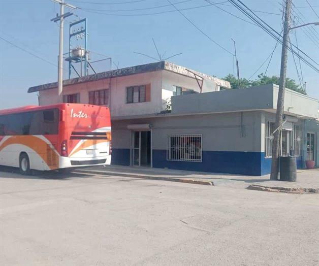 Bloqueos dejan incomunicados a trabajadores del sector rural en Río Bravo Bloqueos dejan incomunicados a trabajadores del sector rural en Río Bravo