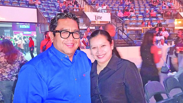 Enamora con su voz Enamora con su voz