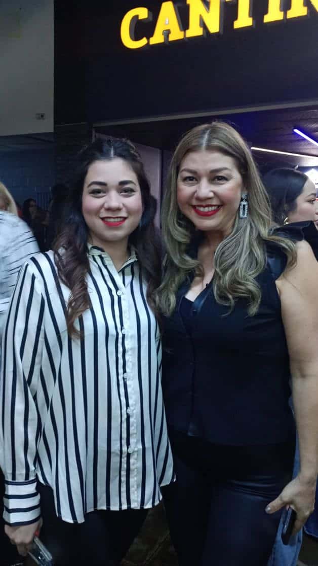 Enamora con su voz Enamora con su voz