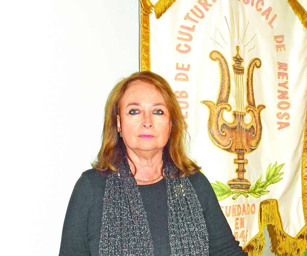 Ofrecen conferencia para estudiantes