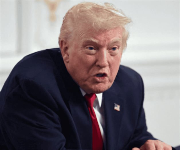 Trump llama est&uacute;pida a una periodista