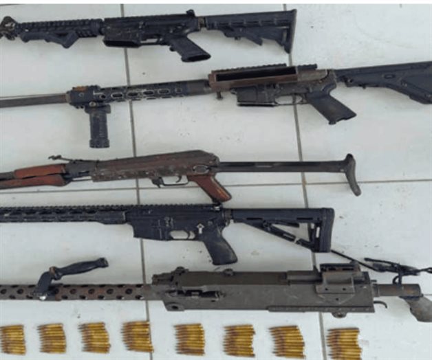 Detienen a tres personas con ametralladora y 1,155 cartuchos en El Mante Detienen a tres personas con ametralladora y 1,155 cartuchos en El Mante