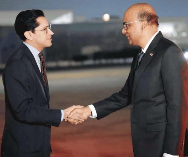 Presidente de Singapur llega a México para reunión con Sheinbaum Presidente de Singapur llega a México para reunión con Sheinbaum