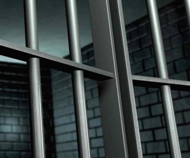 Sentencian a ´coyote´ a casi 10 años de prisión Sentencian a ´coyote´ a casi 10 años de prisión