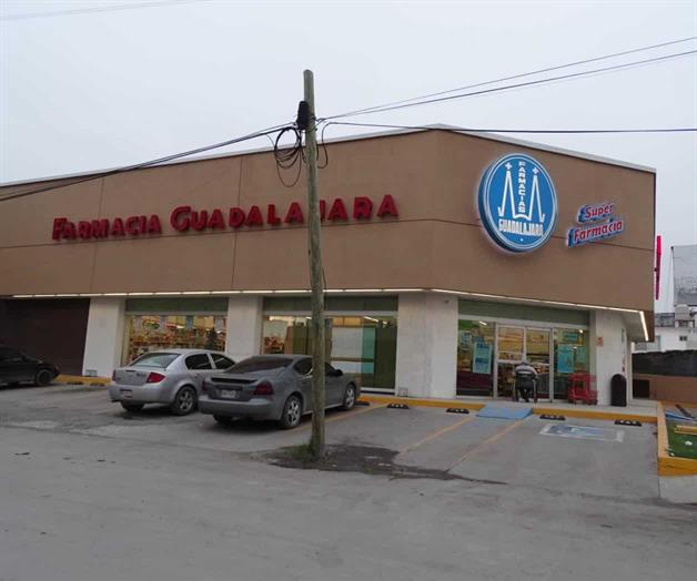 Muere en farmacia Muere en farmacia